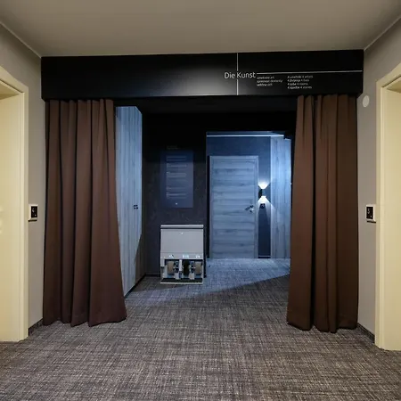Kunst Hotel