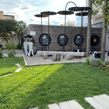 Kunst מלון Krško