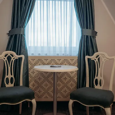 Kunst Hotel 4*